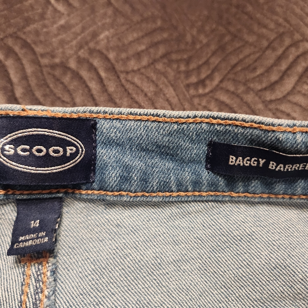 Plus sized- Scoop NYC Light Blue Wide Leg Jeans - Picture 11 of 12
